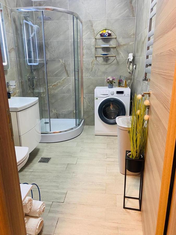 Luxury Kln By Alezzi Mamaia Nord Appartement Năvodari Buitenkant foto