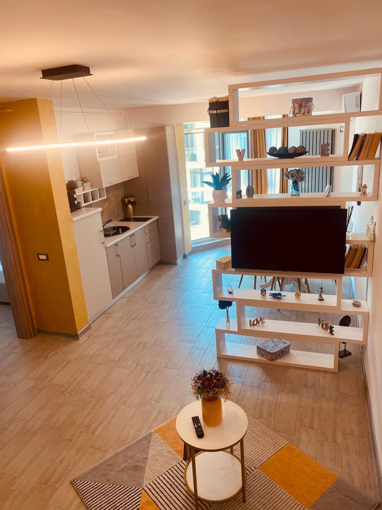 Luxury Kln By Alezzi Mamaia Nord Appartement Năvodari Buitenkant foto